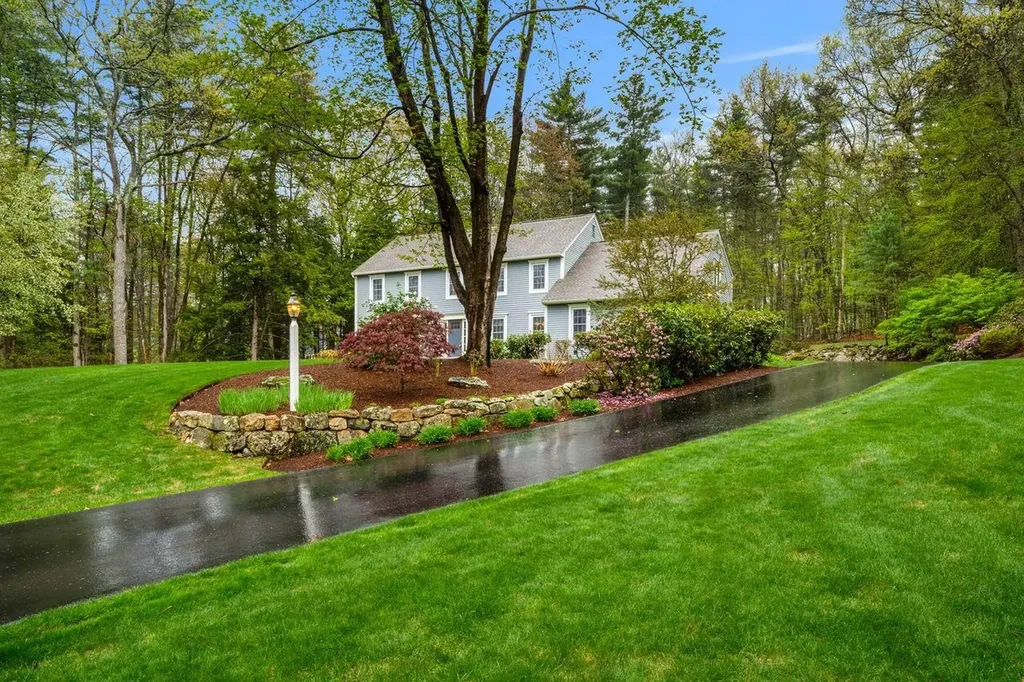 46 Veronica Drive Bedford NH 03110