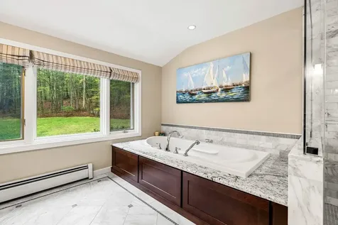 46 Veronica Drive Bedford NH 03110