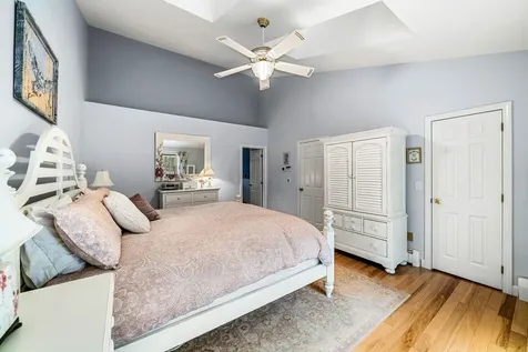 46 Veronica Drive Bedford NH 03110