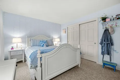 46 Veronica Drive Bedford NH 03110