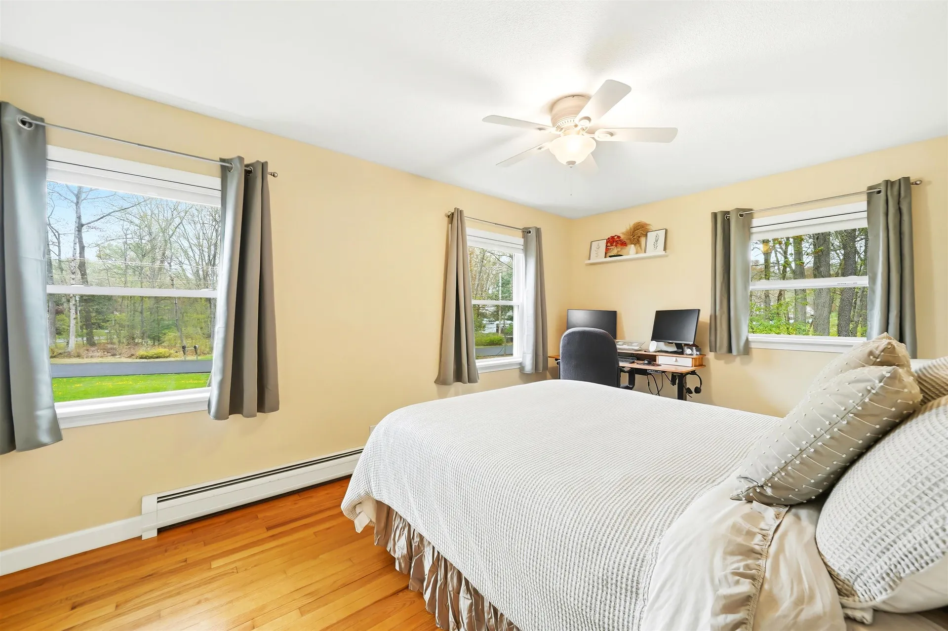 21 Christine Drive Atkinson NH 03811