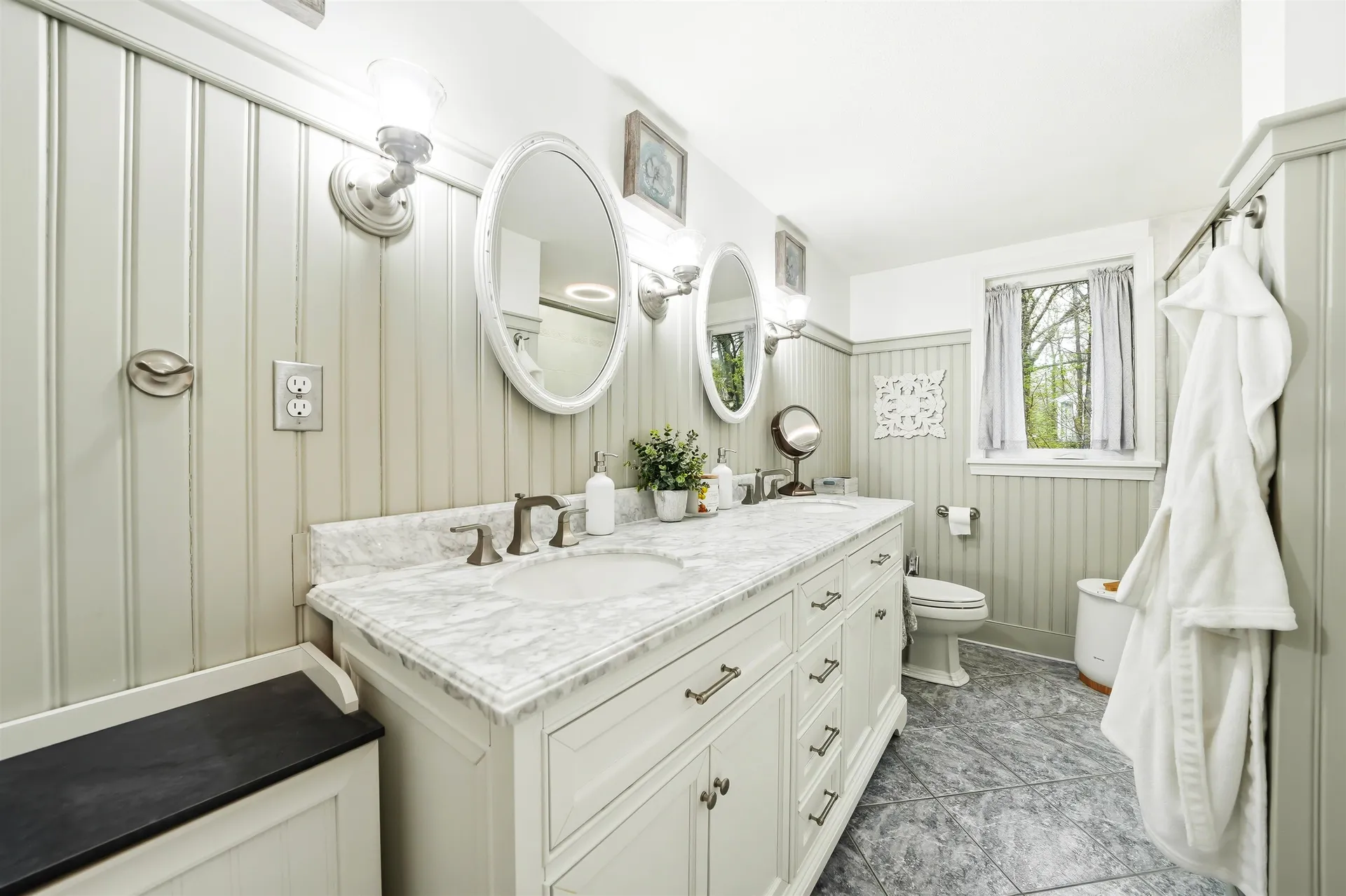 21 Christine Drive Atkinson NH 03811