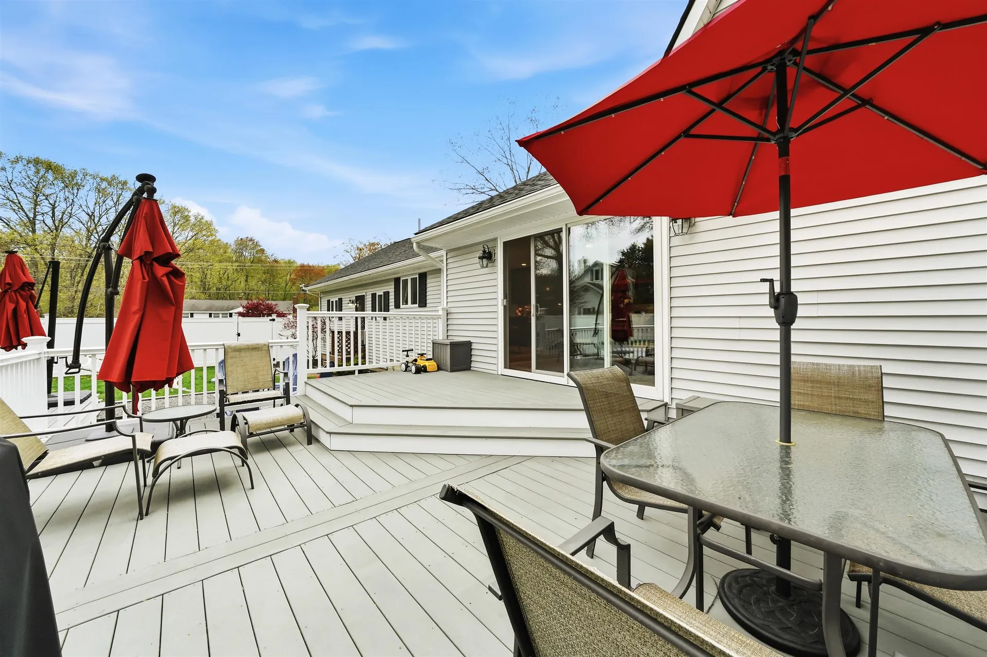 21 Christine Drive Atkinson NH 03811