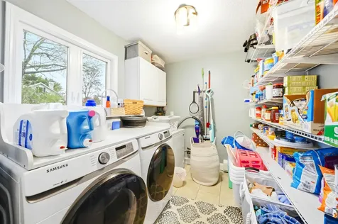 21 Christine Drive Atkinson NH 03811