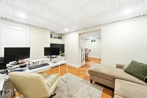 21 Christine Drive Atkinson NH 03811
