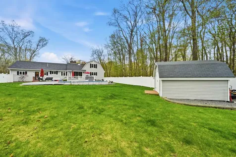 21 Christine Drive Atkinson NH 03811