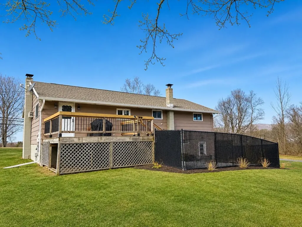 1803 Harwood Hill Road Bennington VT 05201