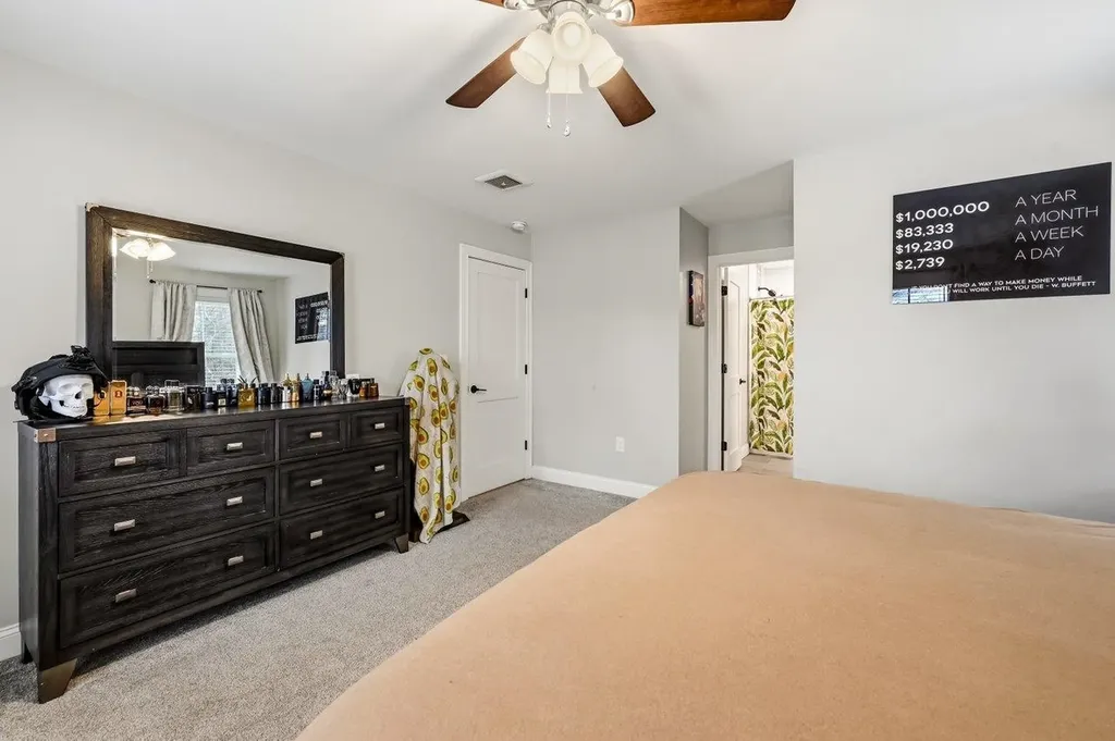 10 Coleman Street Rochester NH 03867