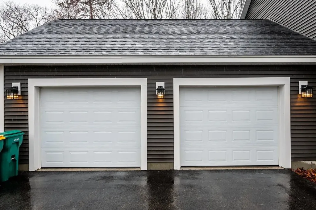 10 Coleman Street Rochester NH 03867