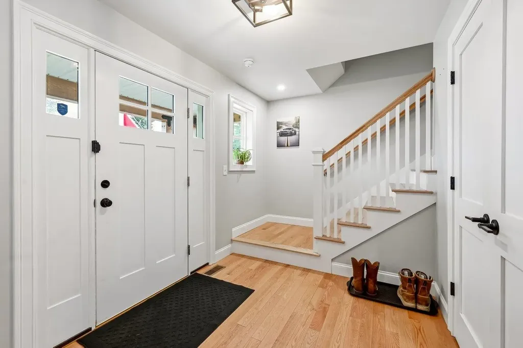 10 Coleman Street Rochester NH 03867