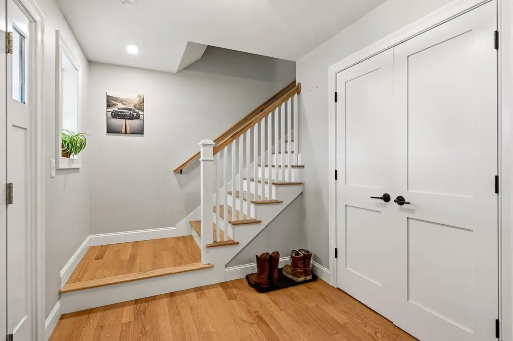10 Coleman Street Rochester NH 03867