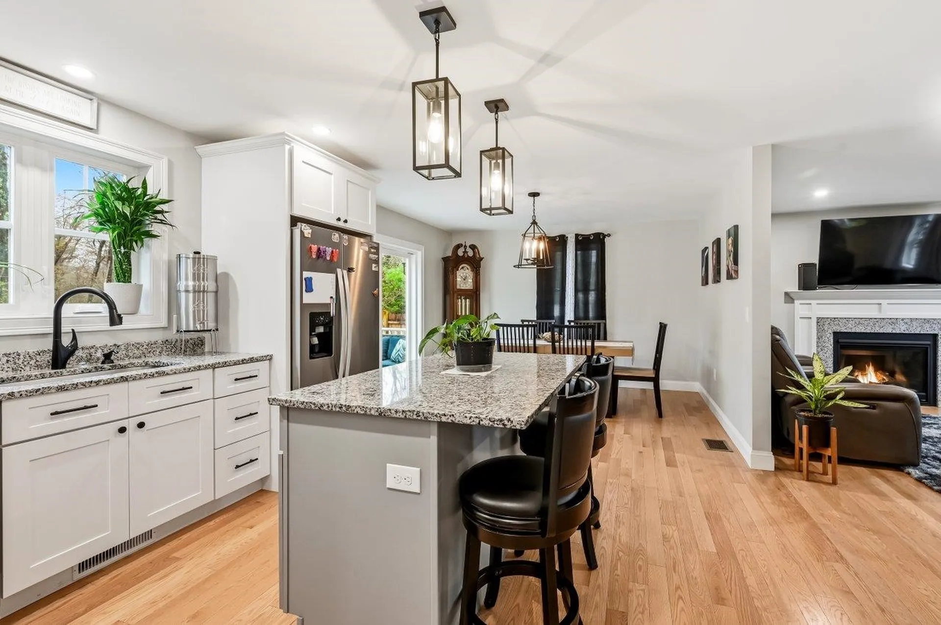 10 Coleman Street Rochester NH 03867