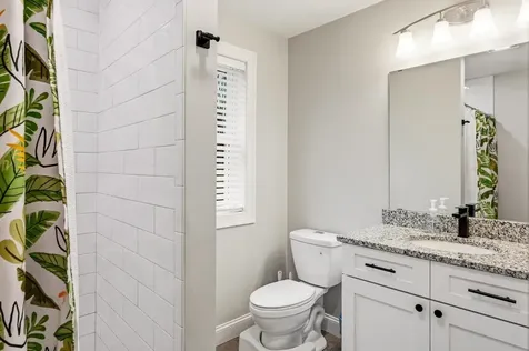10 Coleman Street Rochester NH 03867