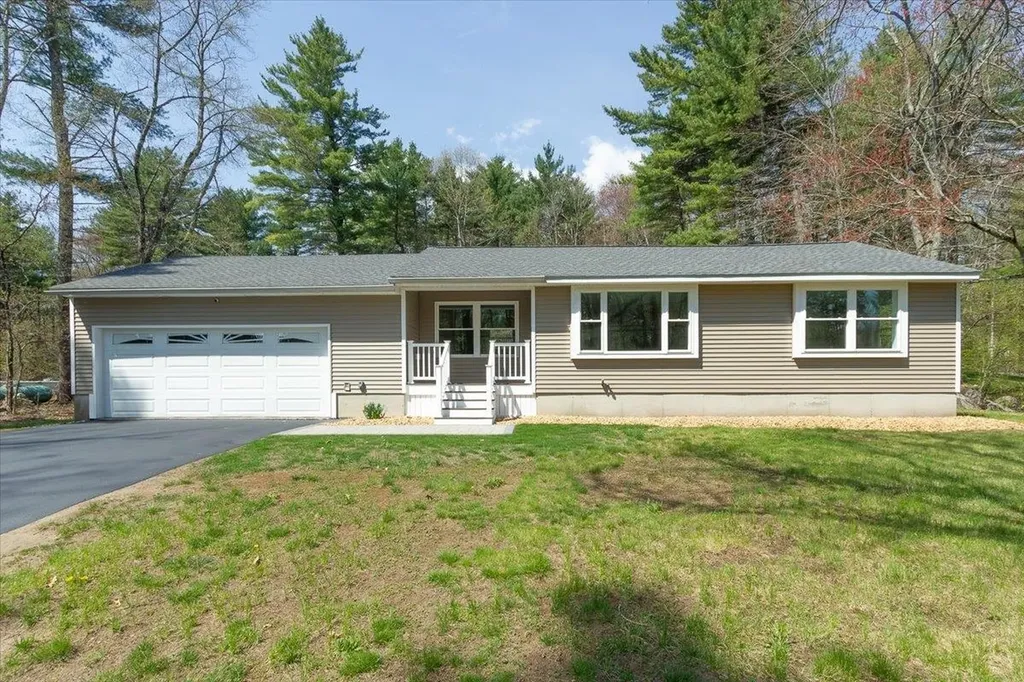7 Ermer Road Derry NH 03038