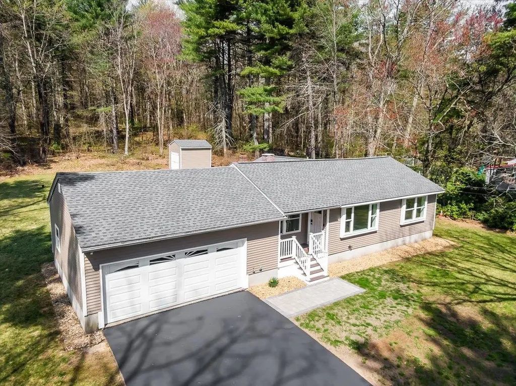 7 Ermer Road Derry NH 03038