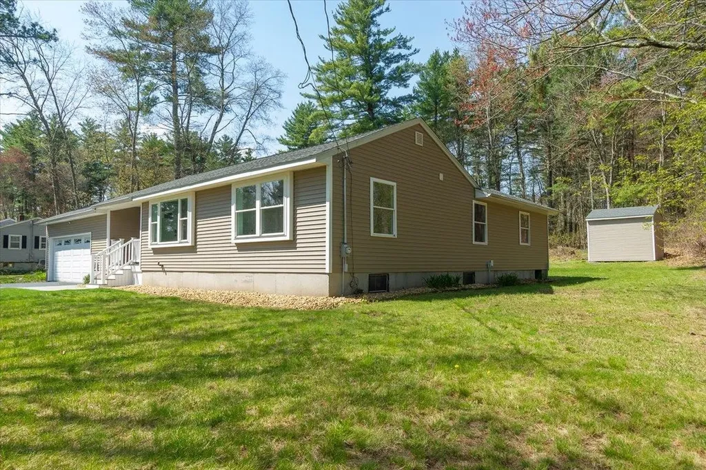 7 Ermer Road Derry NH 03038
