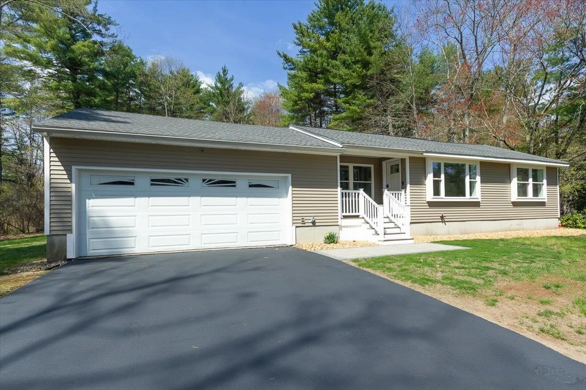 7 Ermer Road Derry NH 03038