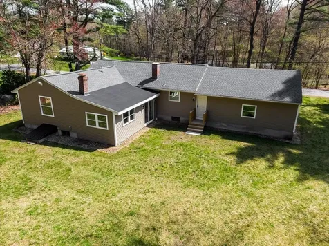 7 Ermer Road Derry NH 03038