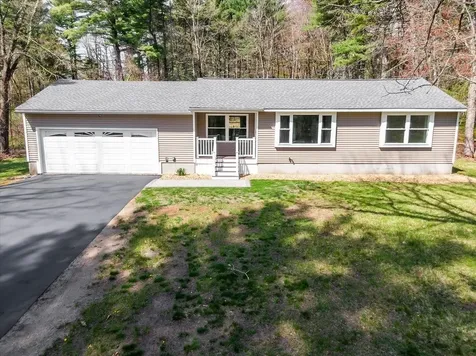7 Ermer Road Derry NH 03038