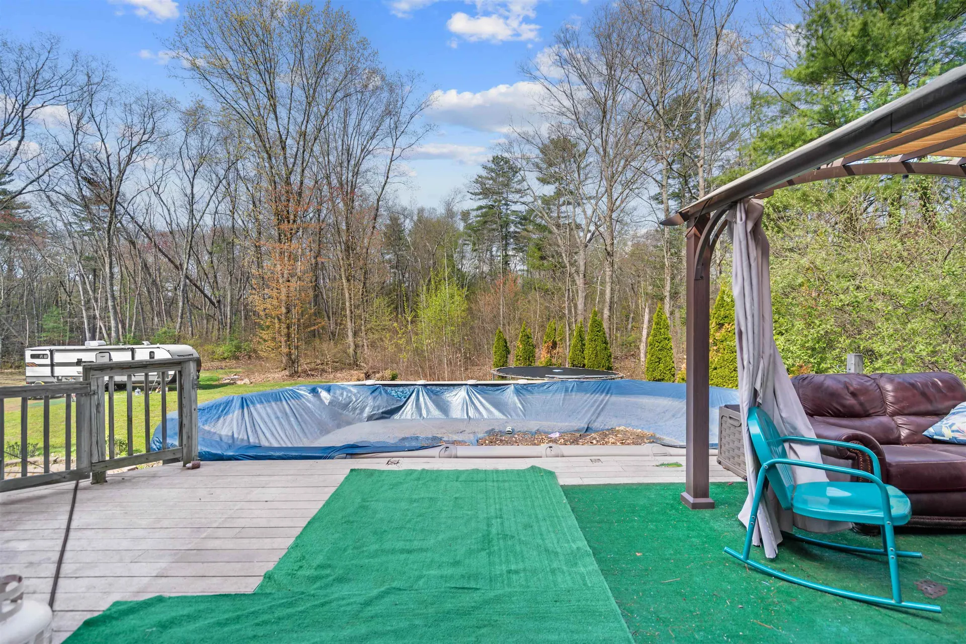 5 Chartwell Court Londonderry NH 03053