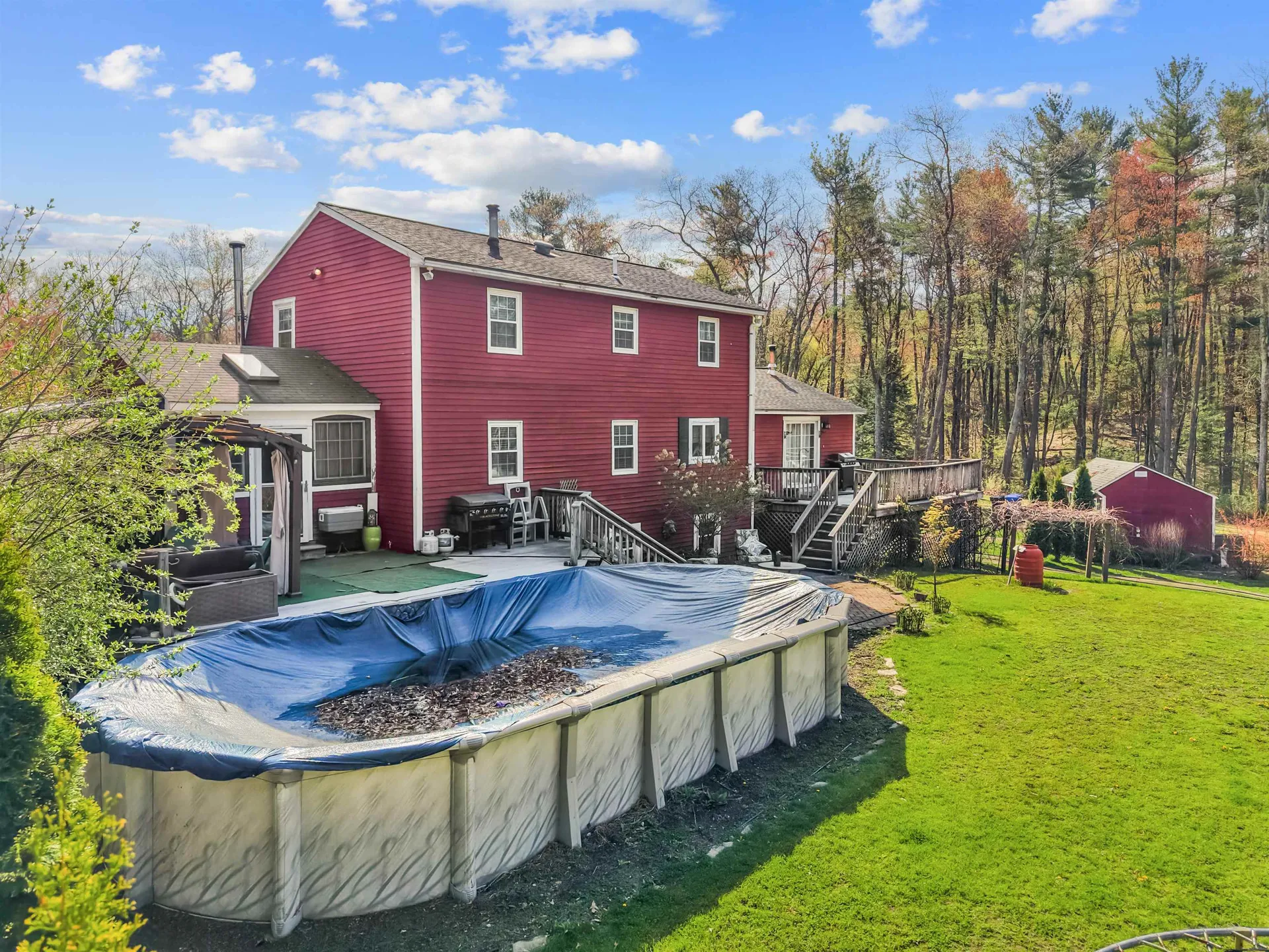5 Chartwell Court Londonderry NH 03053