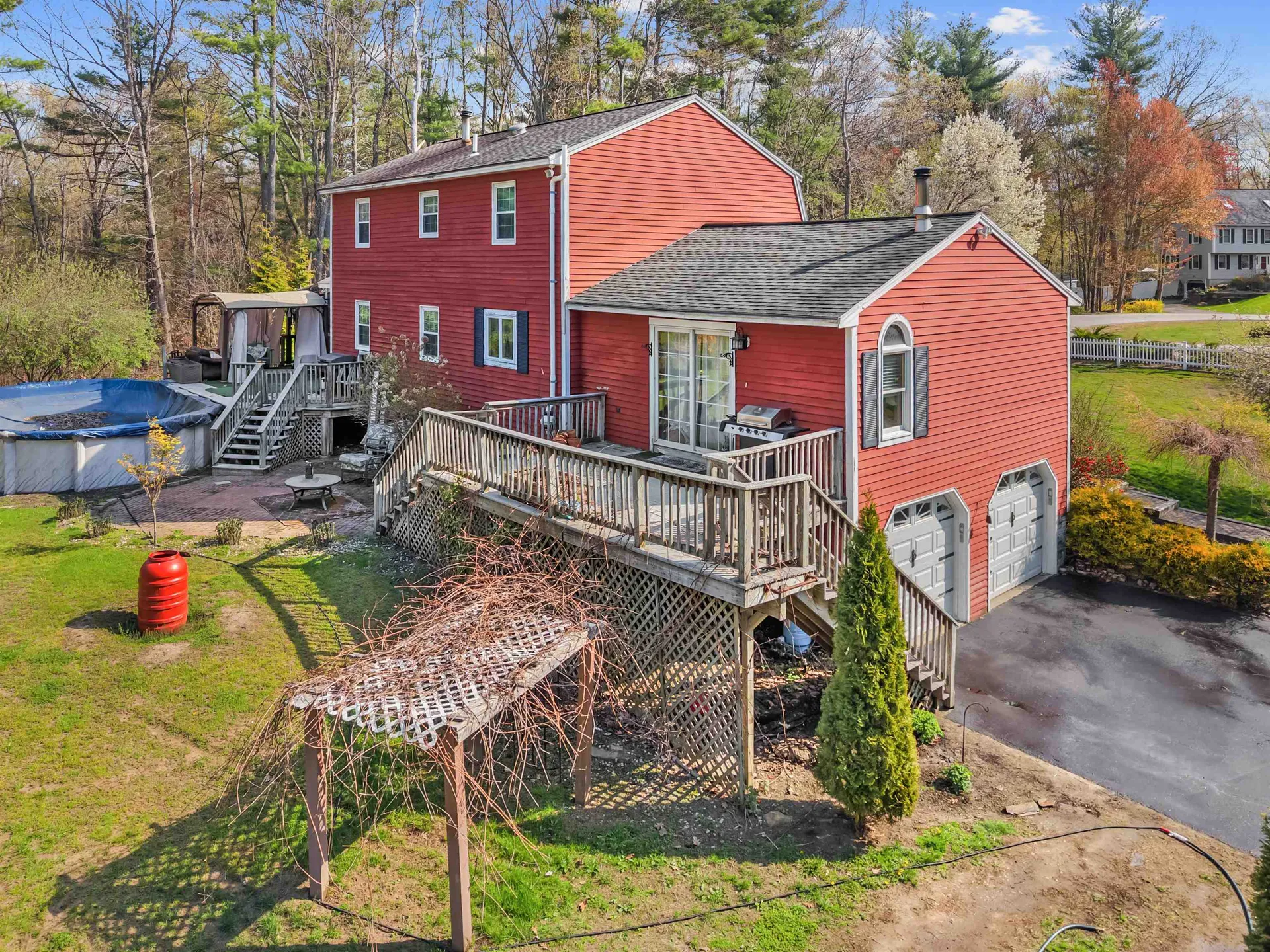 5 Chartwell Court Londonderry NH 03053