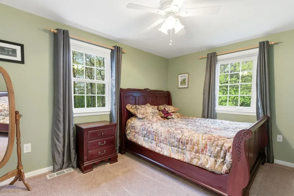 56 Timberline Drive Nashua NH 03062