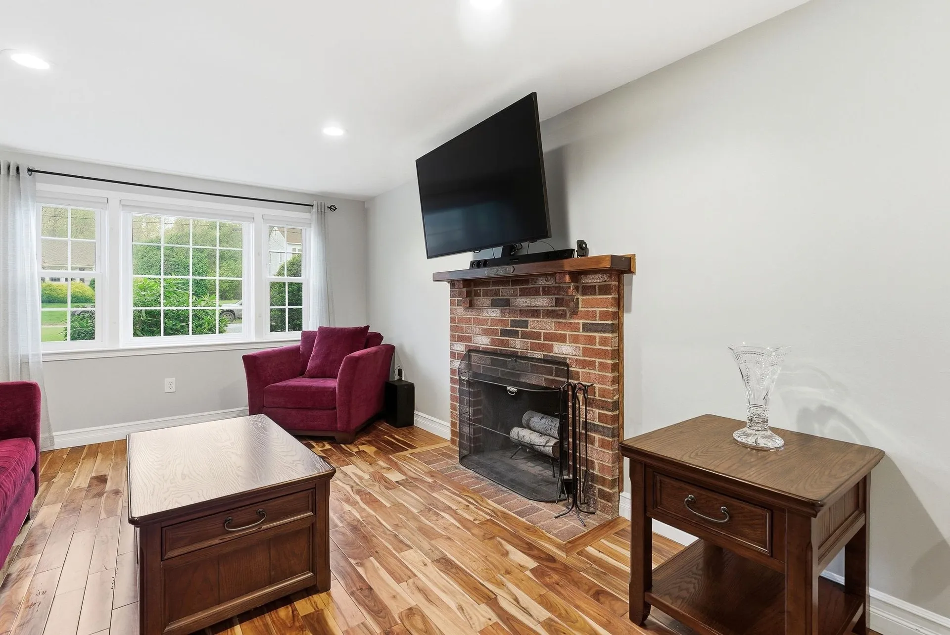 56 Timberline Drive Nashua NH 03062