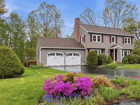 56 Timberline Drive Nashua NH 03062