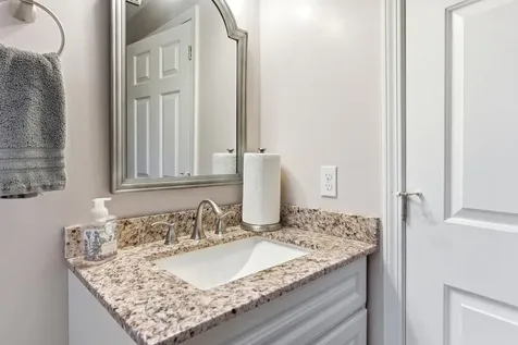 56 Timberline Drive Nashua NH 03062