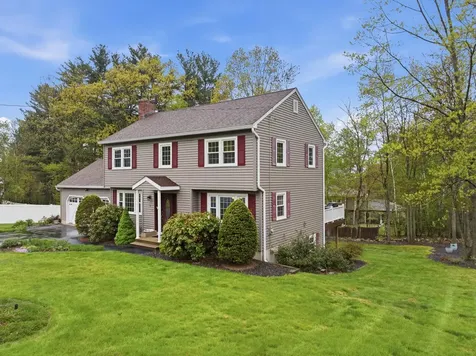 56 Timberline Drive Nashua NH 03062