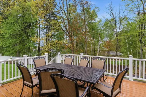 56 Timberline Drive Nashua NH 03062