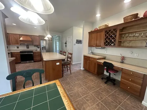 7 Captains Way Exeter NH 03833