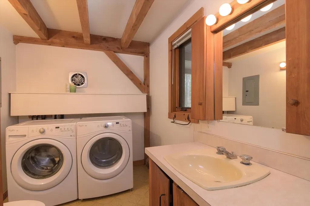 559 Parker Hill Road Rockingham VT 05101