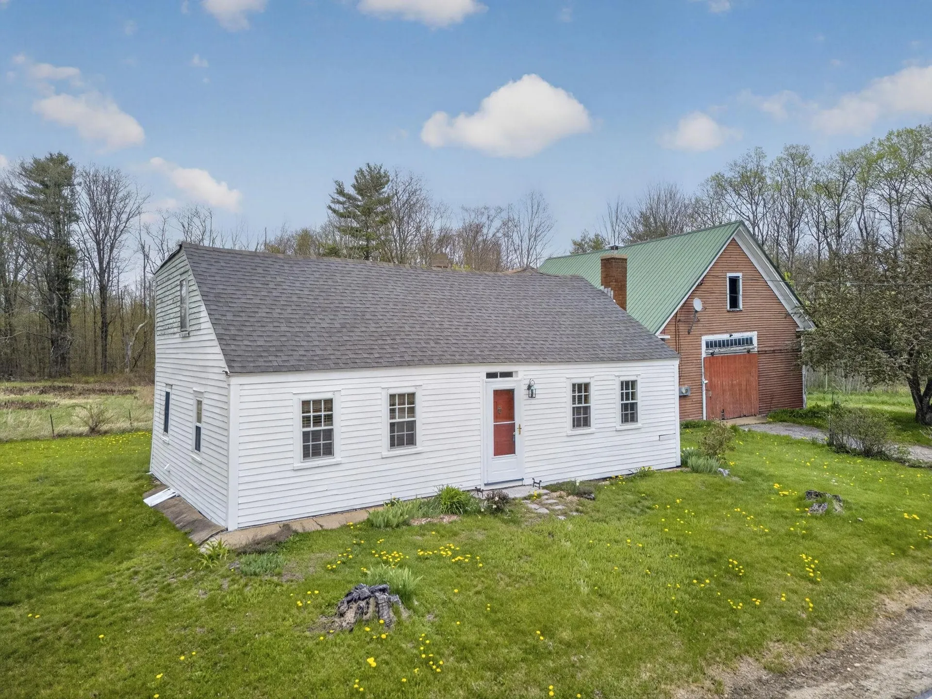 1457 Upper City Road Pittsfield NH 03263
