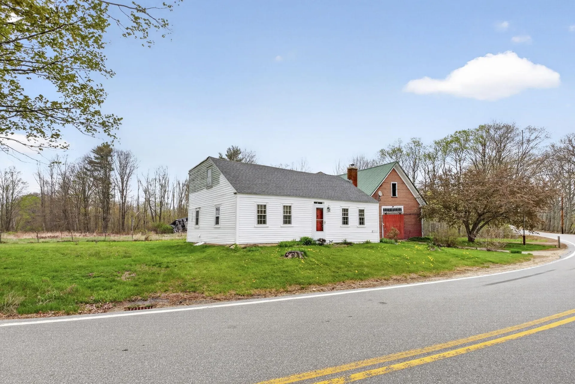 1457 Upper City Road Pittsfield NH 03263