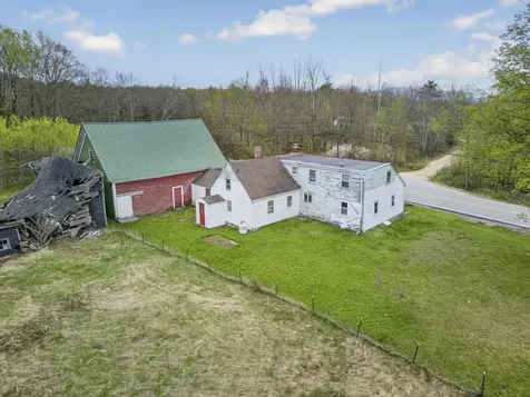 1457 Upper City Road Pittsfield NH 03263