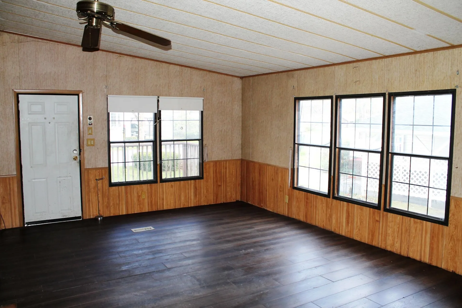 106 Donald Drive Goffstown NH 03045