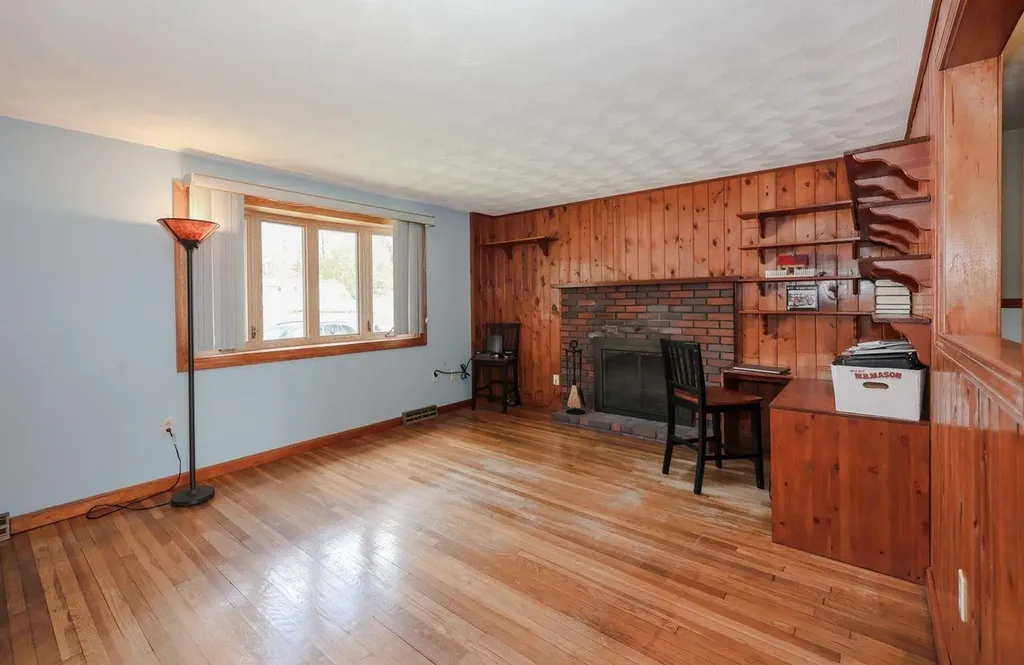 95 Turkey Hill Road Merrimack NH 03054