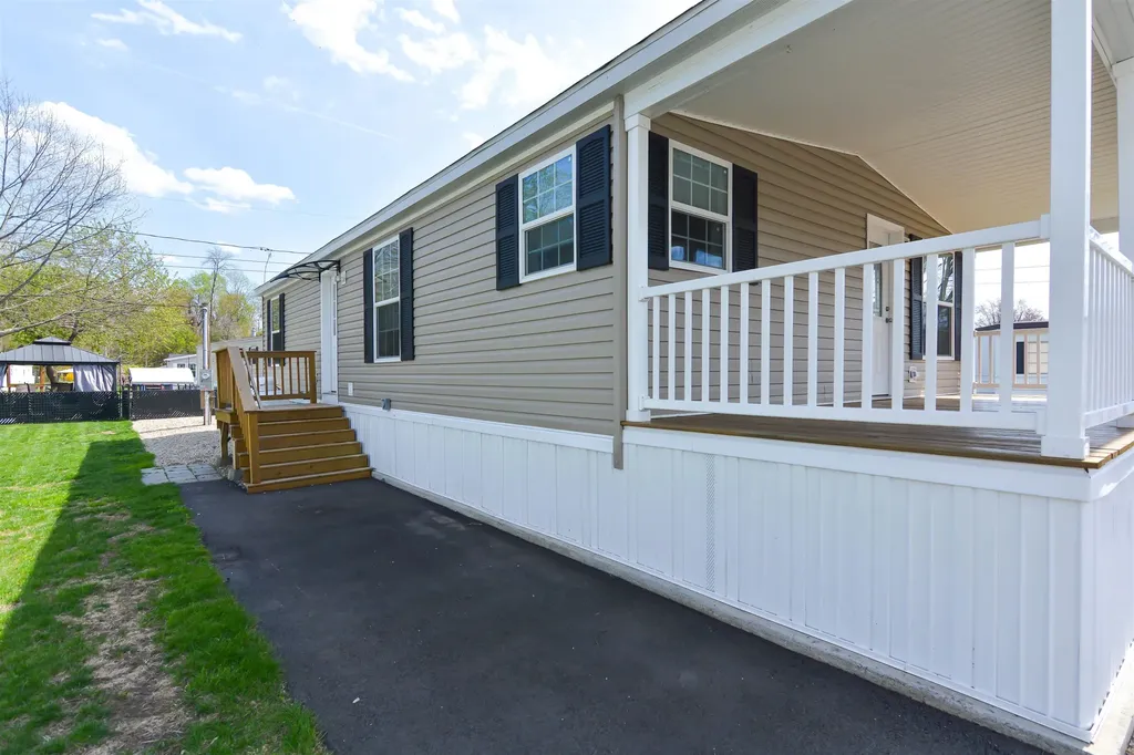 38 Hazel Drive Concord NH 03301