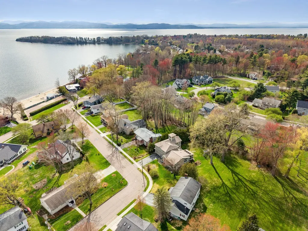 185 Crescent Beach Drive Burlington VT 05408