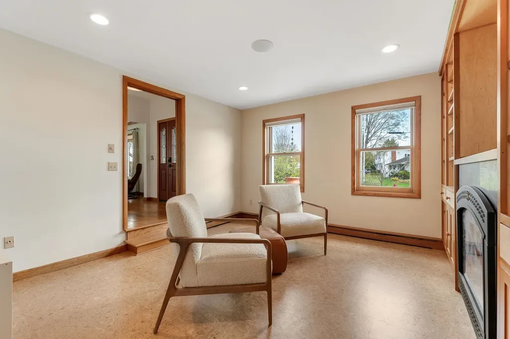 185 Crescent Beach Drive Burlington VT 05408