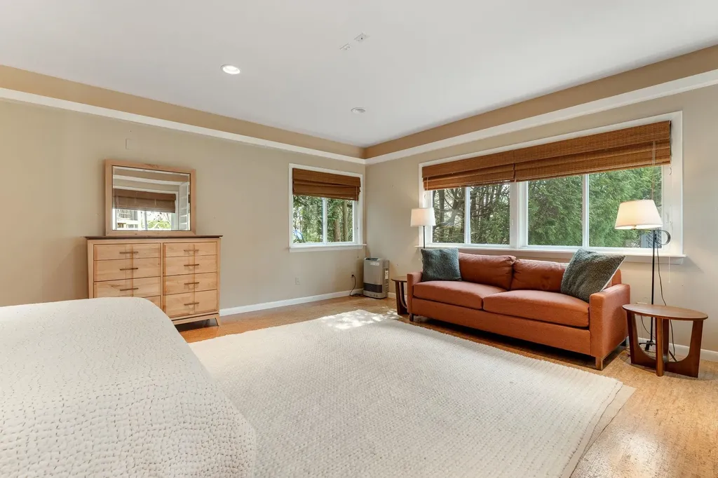 185 Crescent Beach Drive Burlington VT 05408