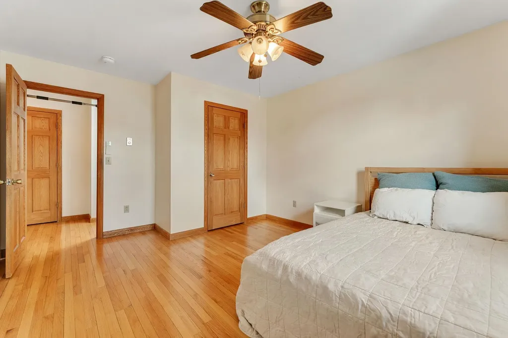 185 Crescent Beach Drive Burlington VT 05408