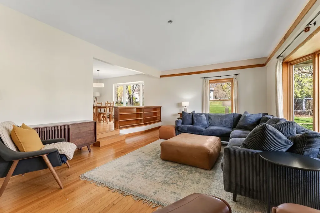 185 Crescent Beach Drive Burlington VT 05408