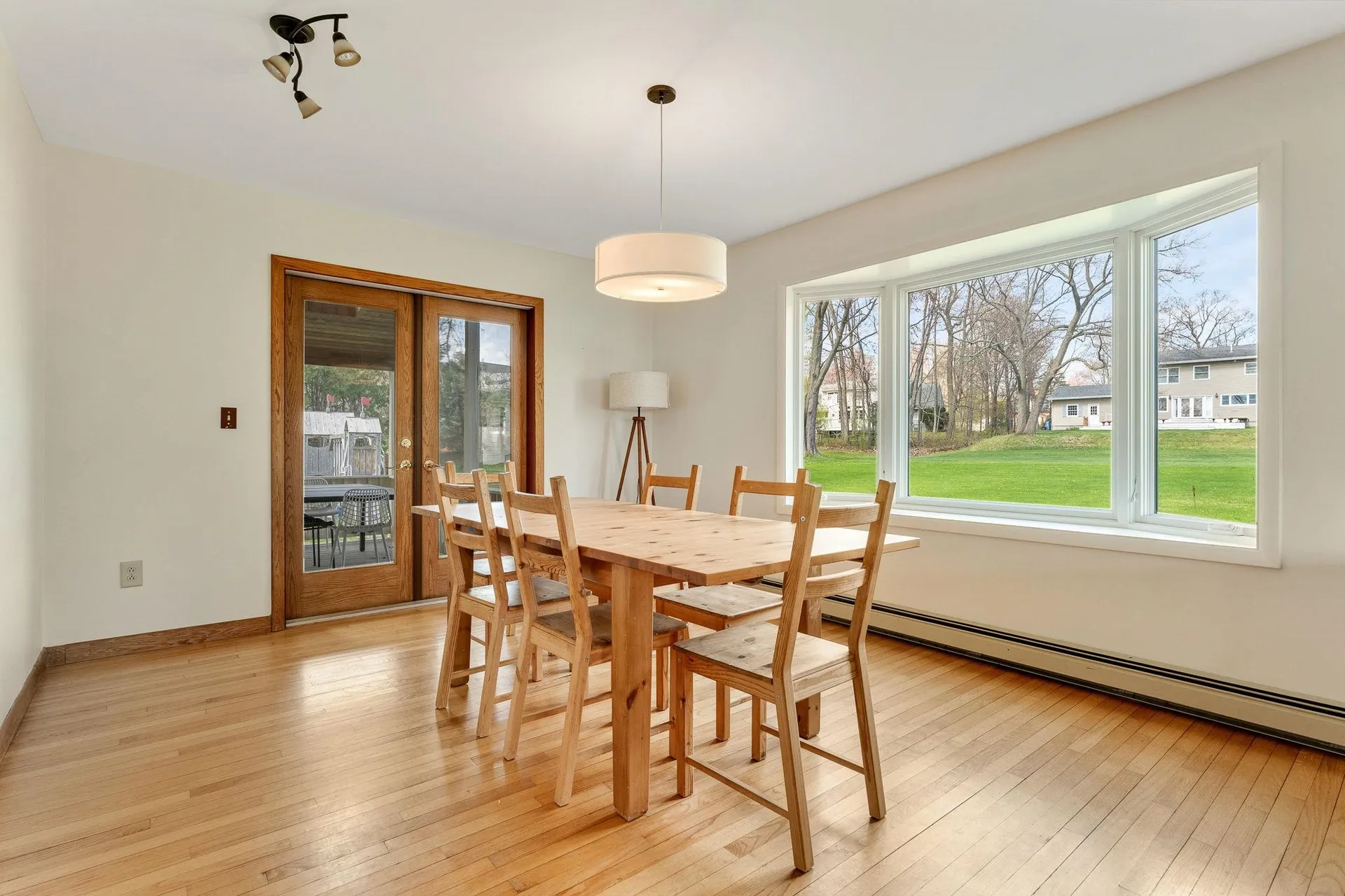 185 Crescent Beach Drive Burlington VT 05408