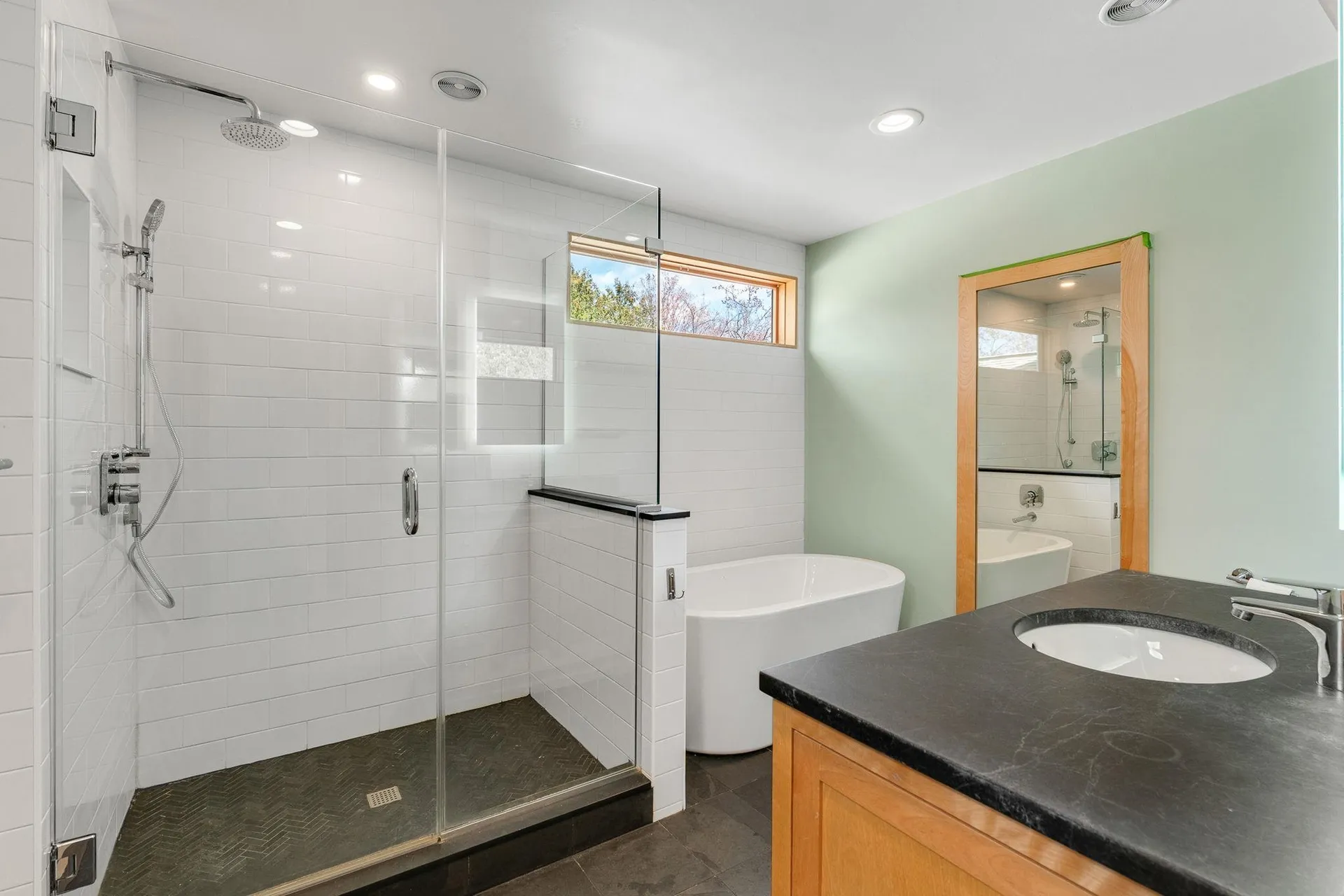 185 Crescent Beach Drive Burlington VT 05408