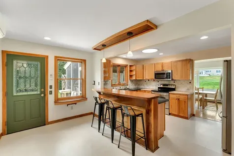 185 Crescent Beach Drive Burlington VT 05408
