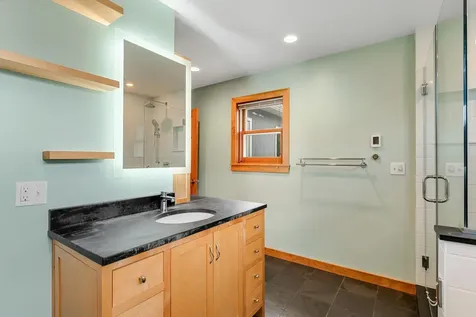 185 Crescent Beach Drive Burlington VT 05408