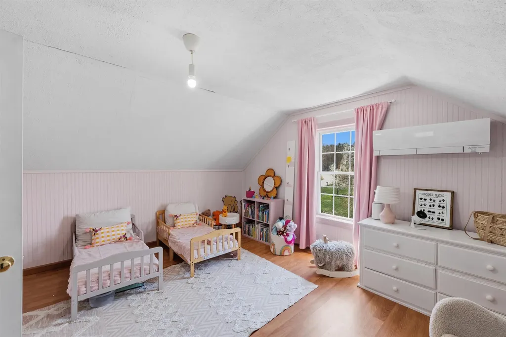 51 Ellyson Avenue Hampstead NH 03826